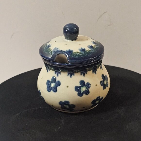 Polish Pottery Small Sugar and Creamer in Hard to Find Falling Daisies Pattern - Picture 10 of 13